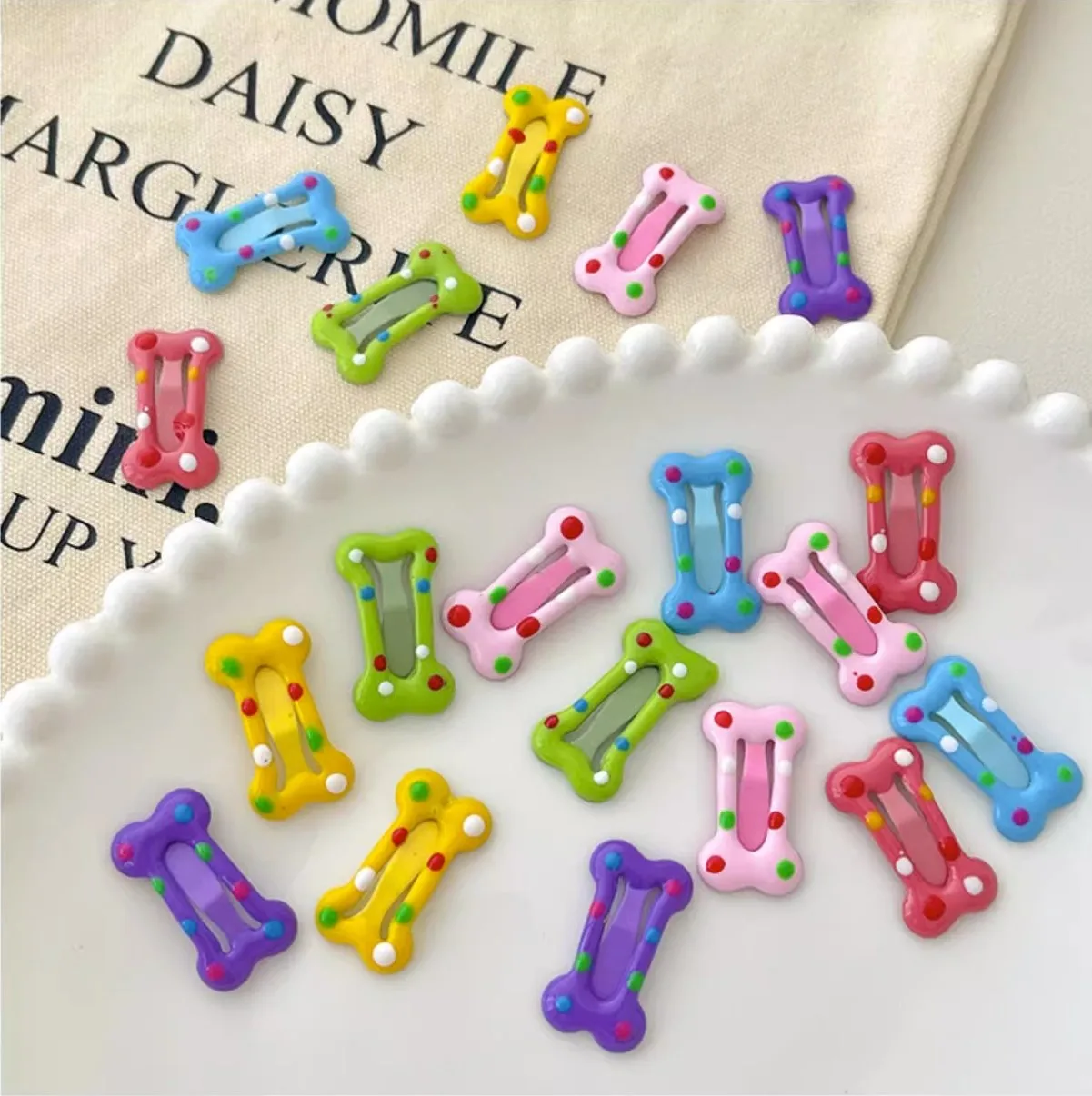 

10pcs Candy color polka dot small bone hair clips personalized fashion mini oil dripping bb clips kids cute small hairpins