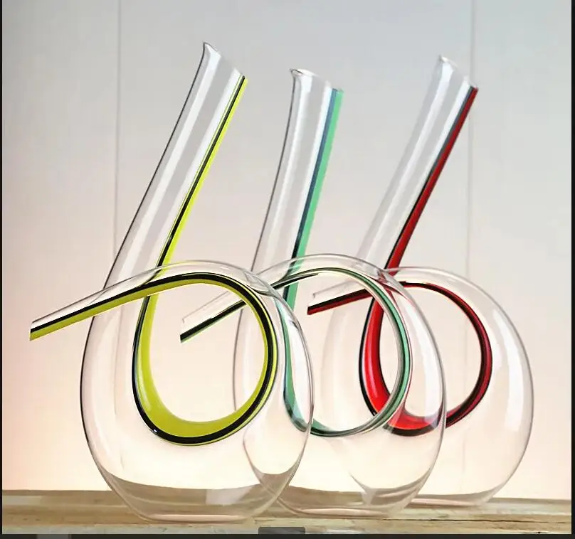 Description Picture 3 of itemEuropean-style Household Transparent Wine Dispenser Crystal Glass Decanter Jug Party Set Holiday Gift