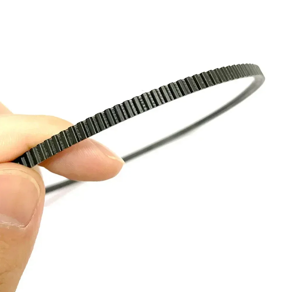 5M690 V-Belt Lathe Motor Belt Industrial Use Long Service Life Shock And Vibration Alleviation Wear Resistance