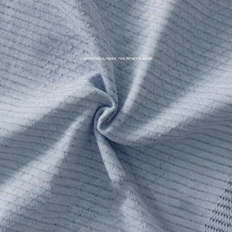 Рисунок 4 - Воздухопроницаемая Спортивная футболка 2