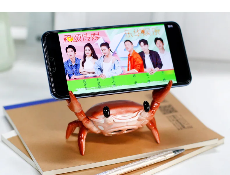 Crab Bluetooth Speaker with Phone Holder