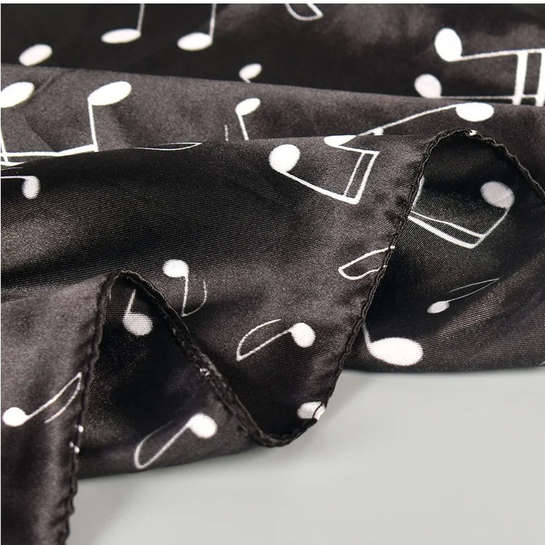 Weißer quadratischer Seidenschal mit Musikmuster für Damen, bedruckte Schals, Satin-Tuch, Hijab, Kopftuch, Bandana, Foulard, Halstuch – Detail 3