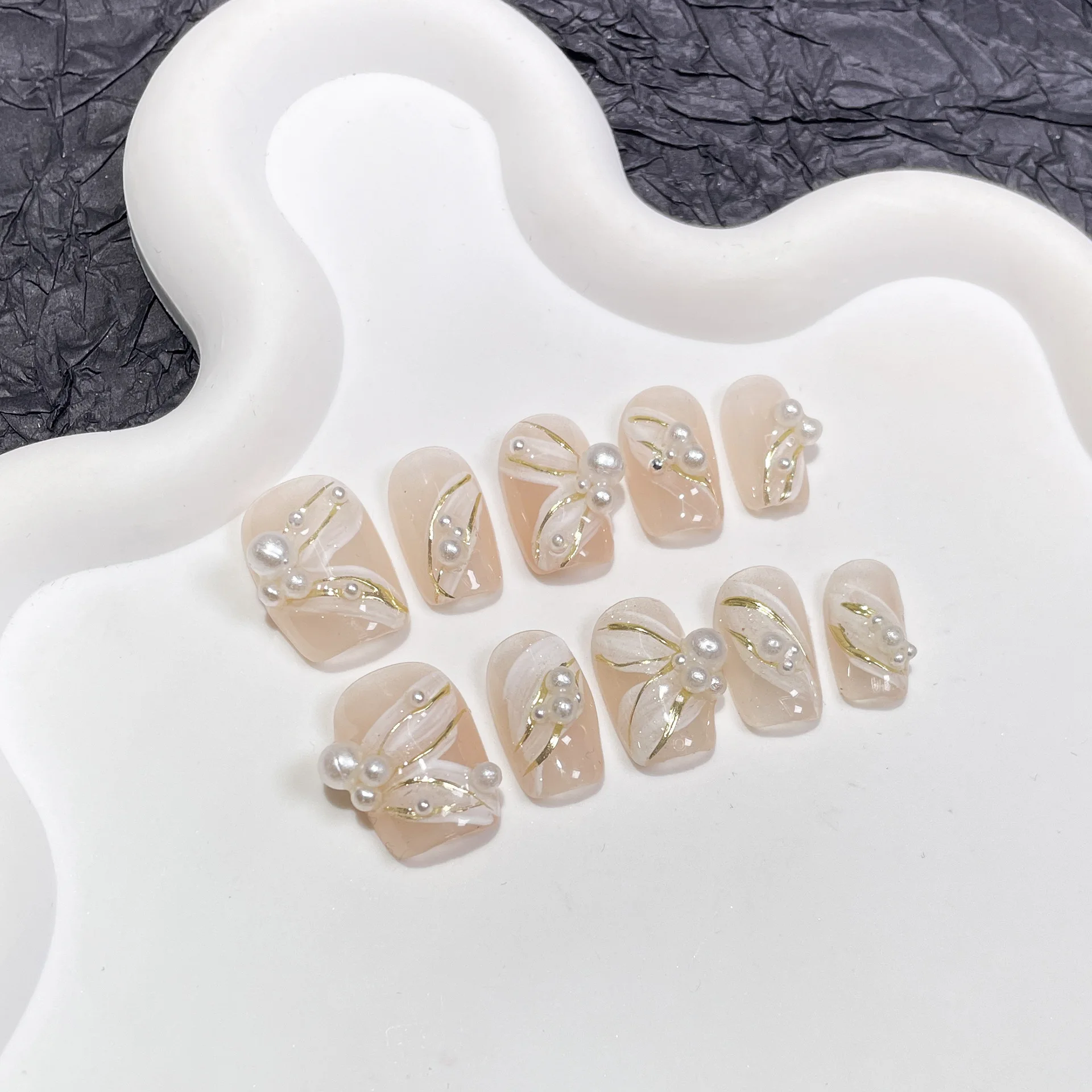 

10Pcs Short Round Handmade Press On Nails Fake Nail With Ballet Ribbons Full Cover Pearl Flower Wearable Artificial False Nails