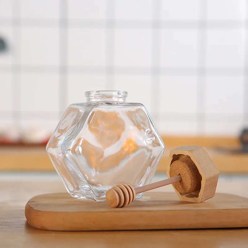Honingpot Met Houten Dipper Tarweoor En Hazelnoten Geïsoleerd Op Witte Achtergrond Pakketontwerpelement Uitknippad Image257297125