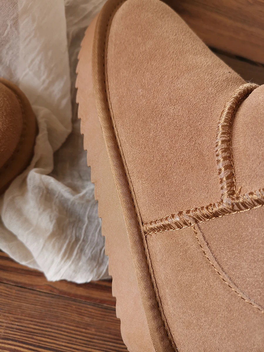 Women's genuine leather snow boots Winter warm cotton shoes Thickened anti slipShoes to prevent cold weather Low short tube Popu