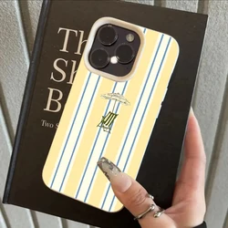 Sunshine Stripe Sunshade Chair Pattern Phone Case - Light Yellow - iPhone 15 Plus (1)