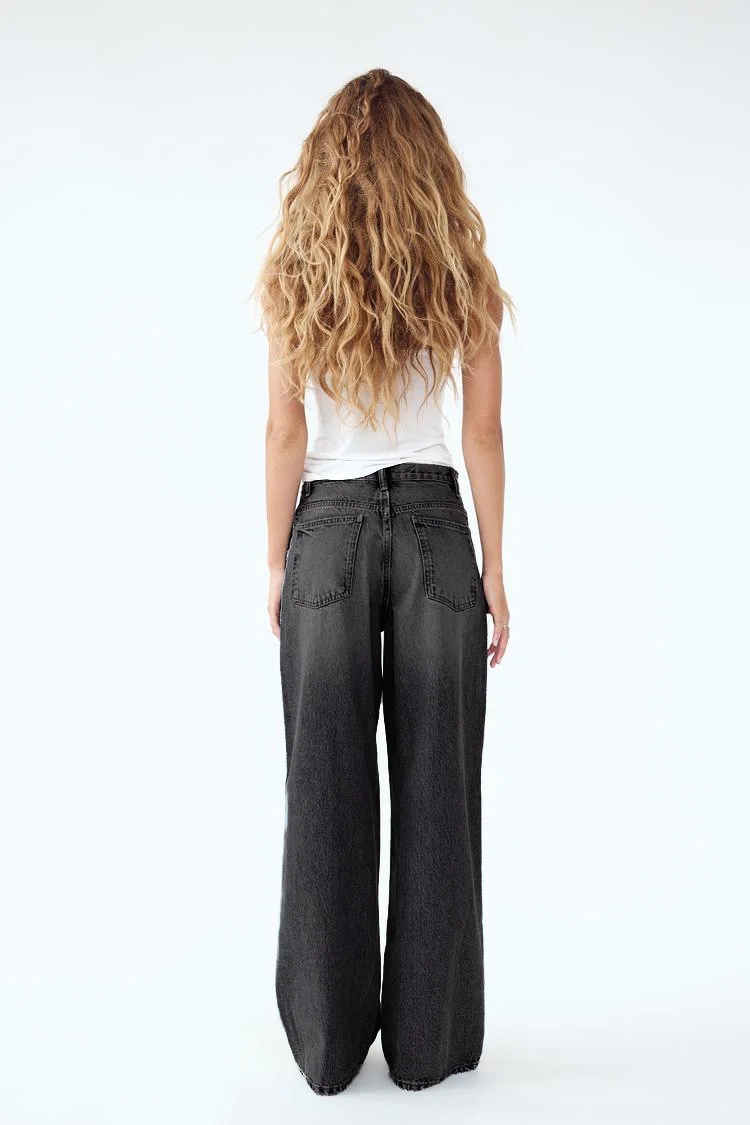 2025 Asymmetrical Diagonal Buckle Sense Design Wide-leg Jeans. Women's Four Seasons New Street Fashion Retro Casual Loose Jeans 4