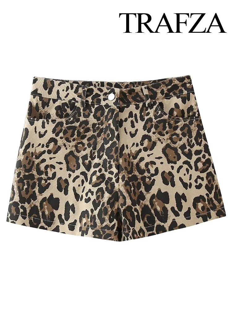 

TRAFZA Leopard Shorts Women Y2k Street Fashion Zipper Pocket Female Wide Leg Short Pants 2024 Summer Cool Girl Print Mini Pant