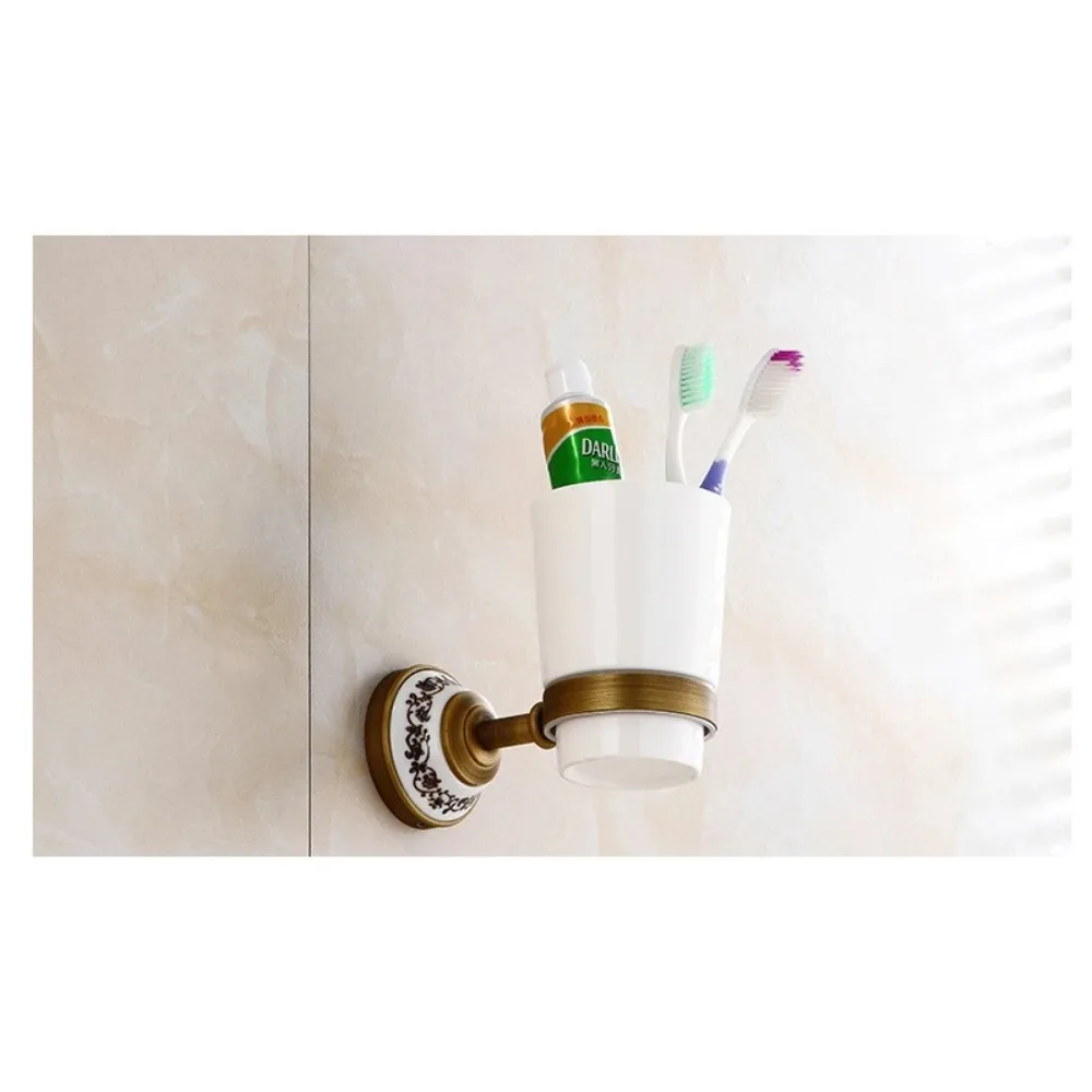 Slide image 65bb085ce1b545969afb53d9b99d5483