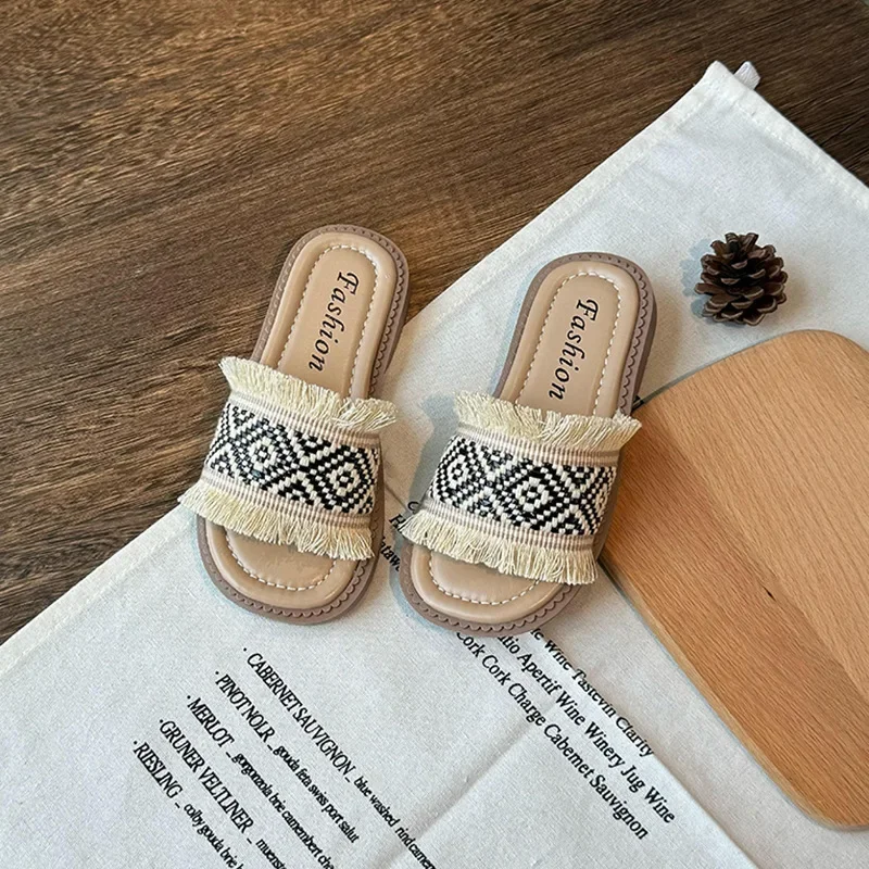 

Children Slippers with Chinese Ethnic Style 2024 Summer Girls' Casual Sandals Linen Weaving Kids Unique Fashion Sandals Outdoor