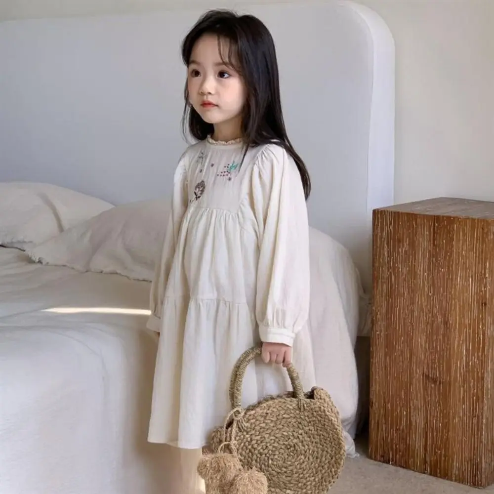 Embroidered Flowers Lace Princes Dress Pleated A-line Girls Long Dress Ballet Style Sweet Children Long Sleeved Dress Party