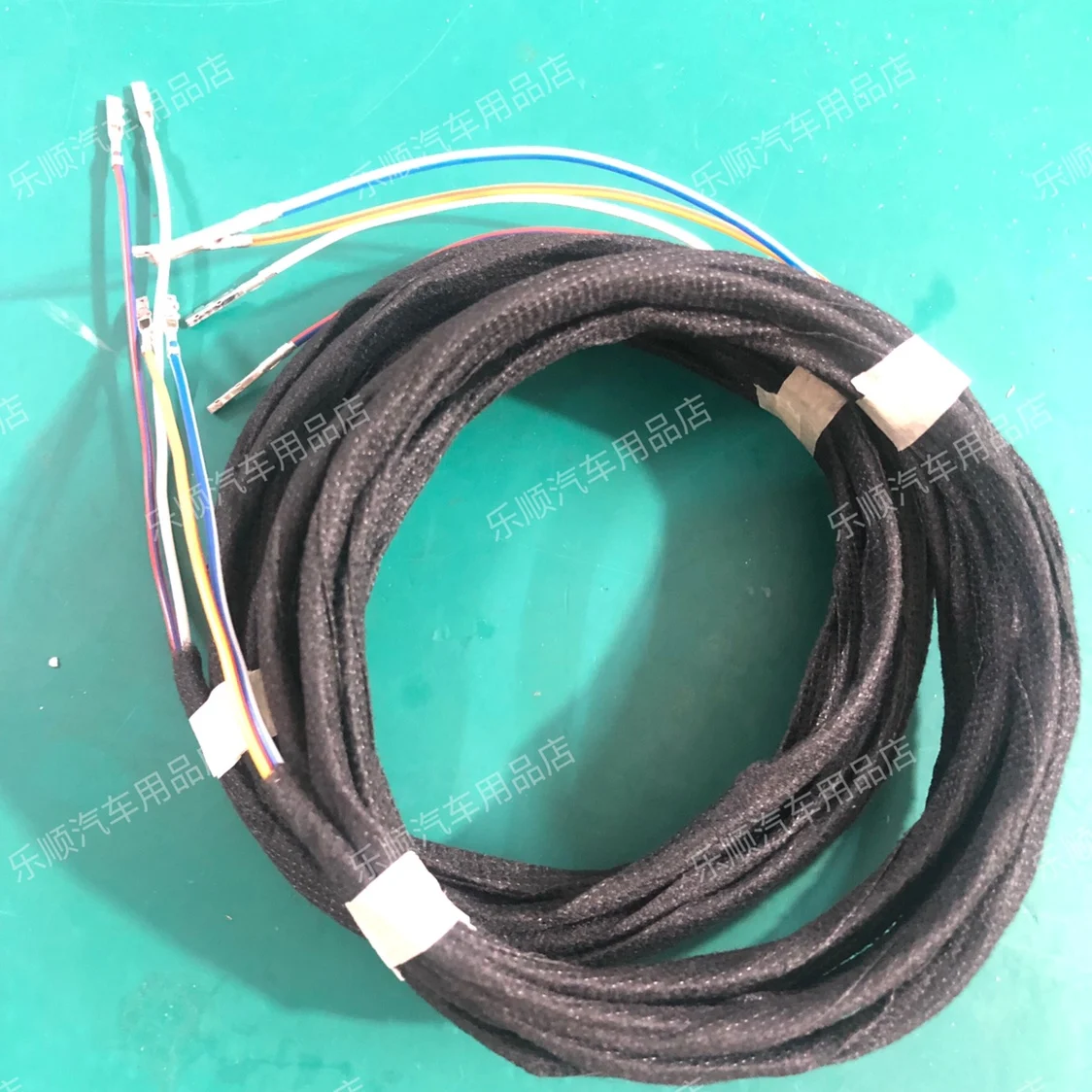 

The fourth generation Fit rear door connection wire is suitable for Honda Laifujiang GR Chao Pao with added rear horn harness