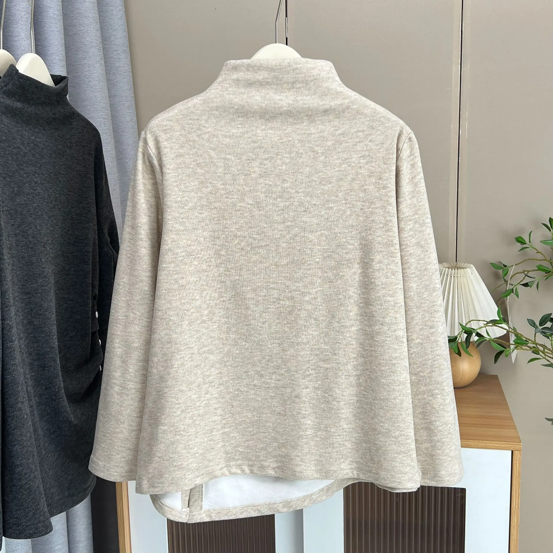 XXXXL Fashion Plus Size Women's T-Shirt New Autumn And Winter Style High Collar Pleated Slit Long Sleeved Tops 2521