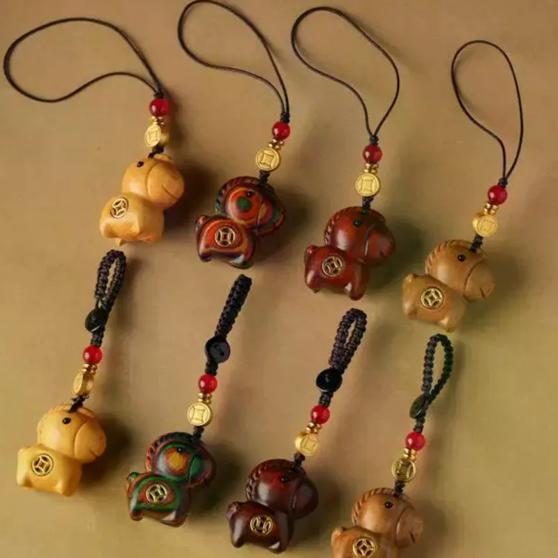 Creative Sandalwood Horse Pendant Keychain Year Of The Horse Mobile Phone Chain Backpack Hanging Decoration New Year Gifts