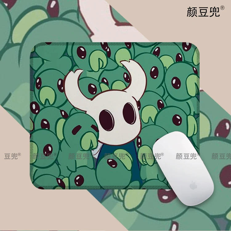 

Hollow Knight Anime Game Mouse Pad For Small Size Gaming Mouse Pad Gamer Company Keyboard Mouse Mats Carpet Computer Desk Mats