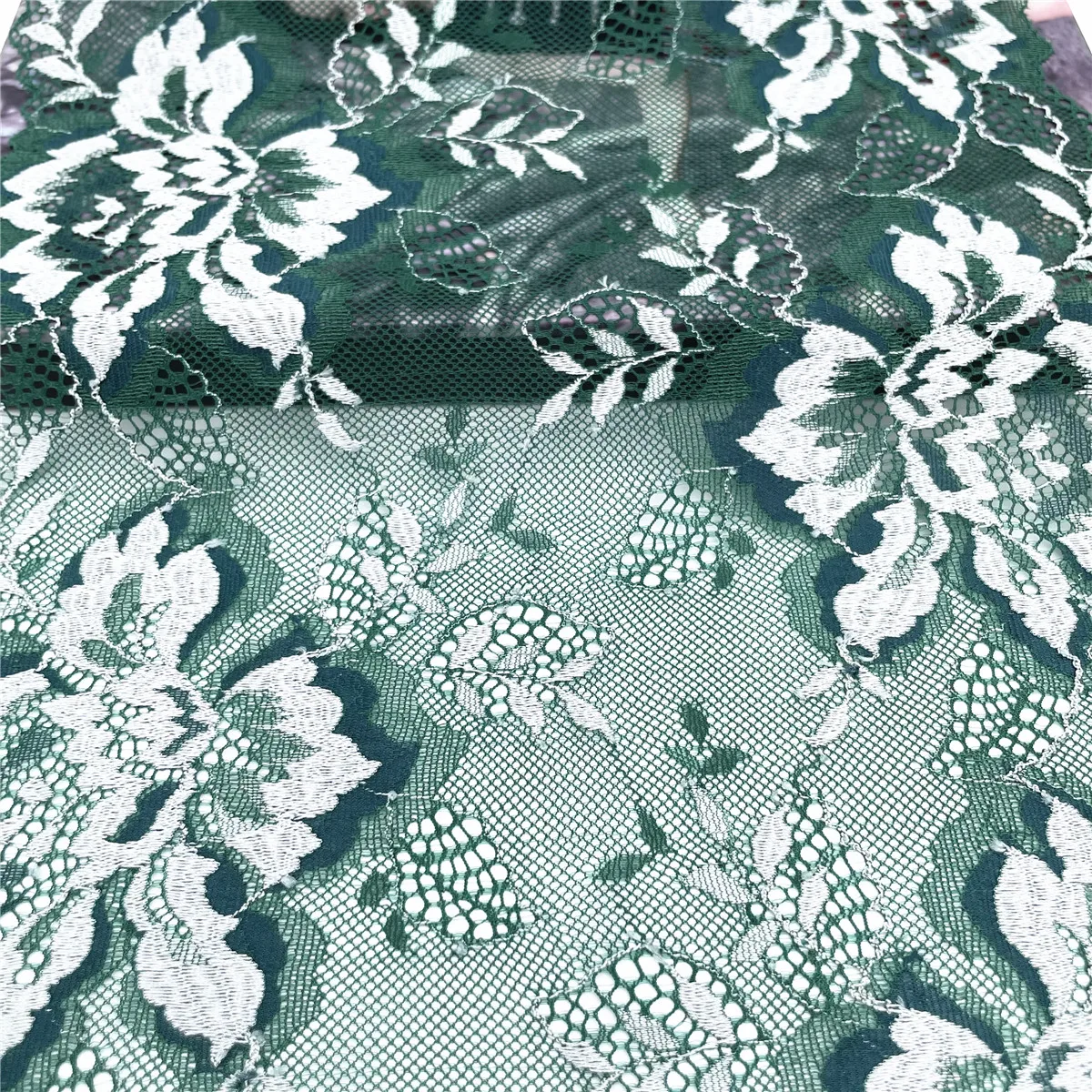 3y/lot Width 9 inch 23cm 2-Tone Pretty Green Elastic Stretch Lace 5