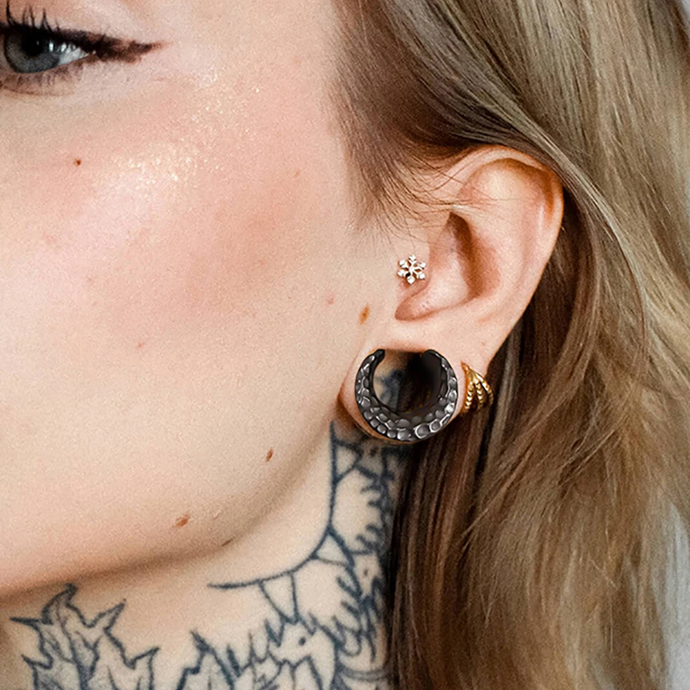 Moon Saddle Plug Expansions Tunnel Gauges Stretched Lobe Ear Piercing Women Body Jewelry Stainless Steel Dilations 2PCS piercing jewelry ear piercing jewelry metal jewelry body piercing jewelry body jewelry