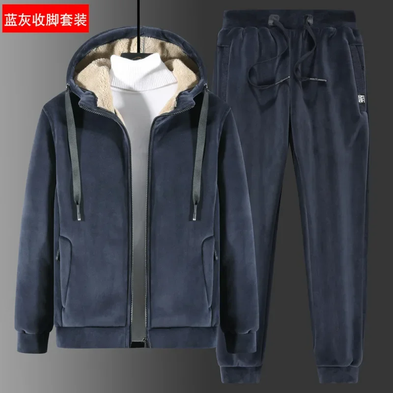 thumbnail image 1 of Traje grueso y cálido de terciopelo de cordero para hombre, chándal informal de talla grande, nuevo traje de polar para hombre, dos piezas, además de terciopelo, polar cálido para invierno, 1 of 5