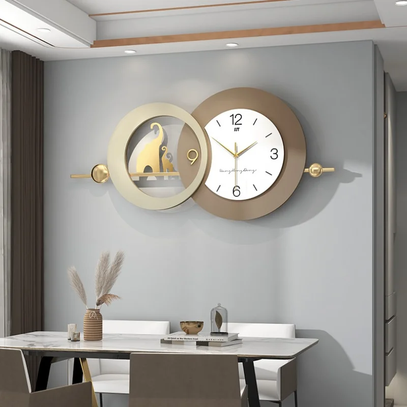 BigSizeWallClockModernDesignHomeDecorLuxuryWallClocksCreativeMuteDigitalWallWatch.jpg