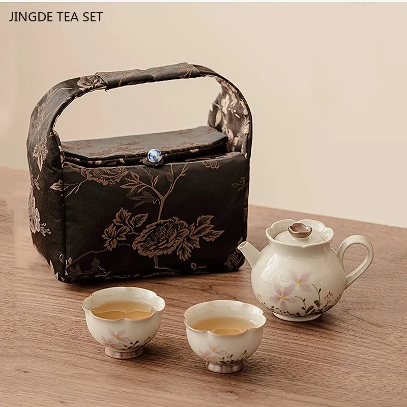 Portable Ceramic Tea Set Household One Pot Two Cups Storage Bag Set Outdoor Travel Teaware Custom Tea Pot and Cup Set