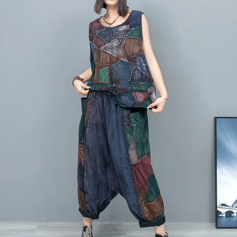 

2024 Spring Summer New Heavy Industry Splicing Sleeveless Vest + Large Crotch Trouser Two Piece Set Women LX722