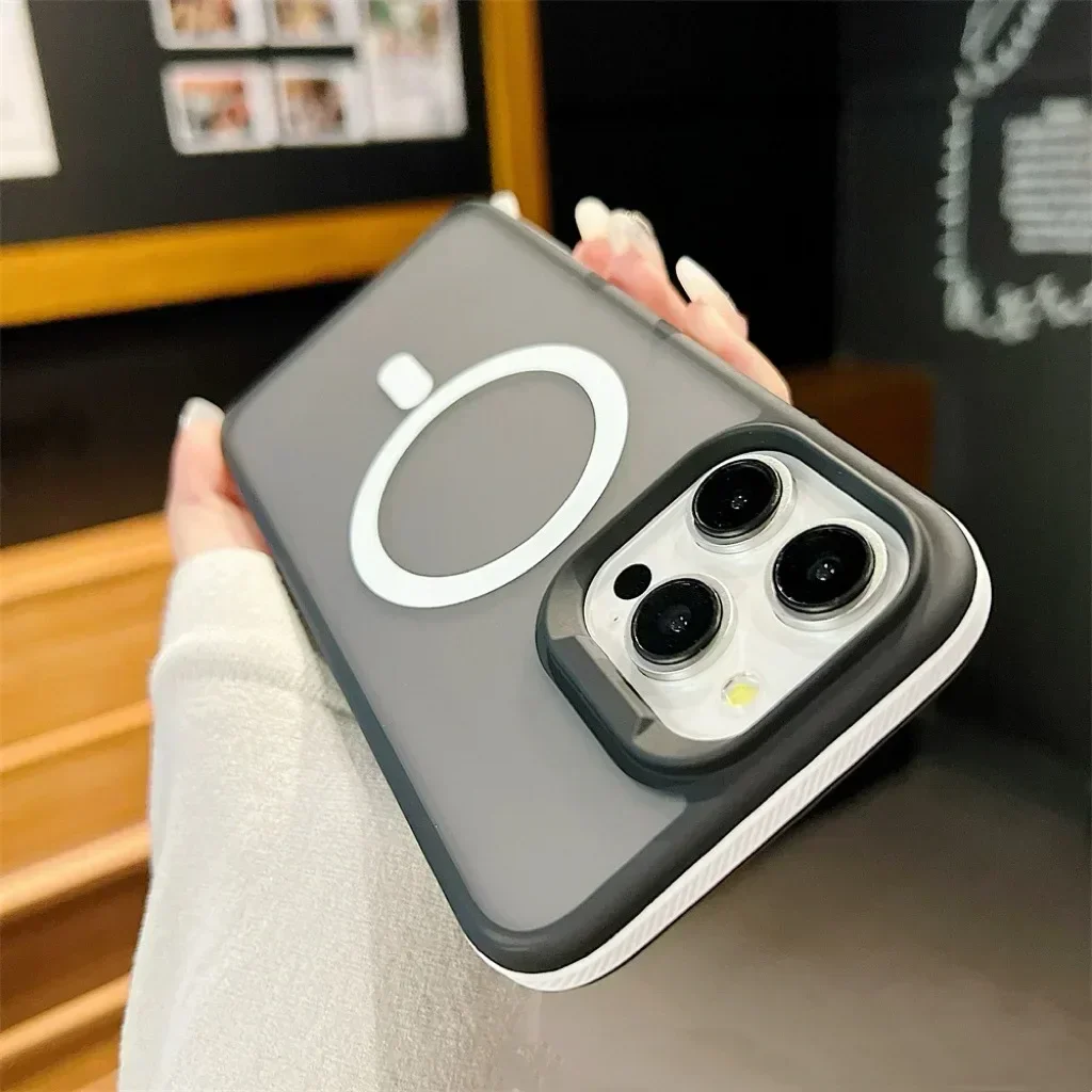 Premium Magnetic Matte Translucent Armor Shockproof Case with Magsafe