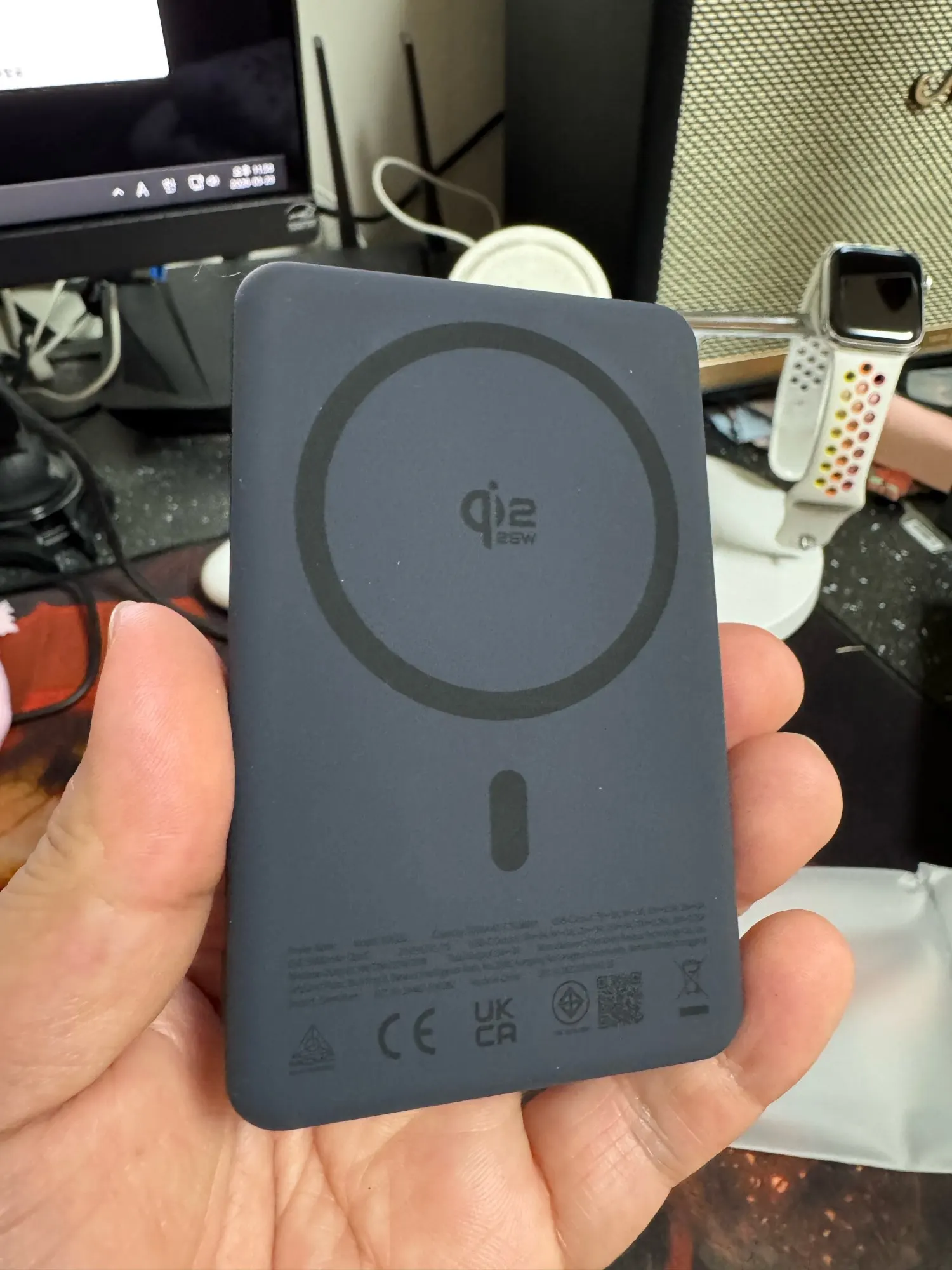 סוללת גיבוי מגנטית אלחוטית Baseus 10000mAh (Qi2.2 25W) - תמונה 4