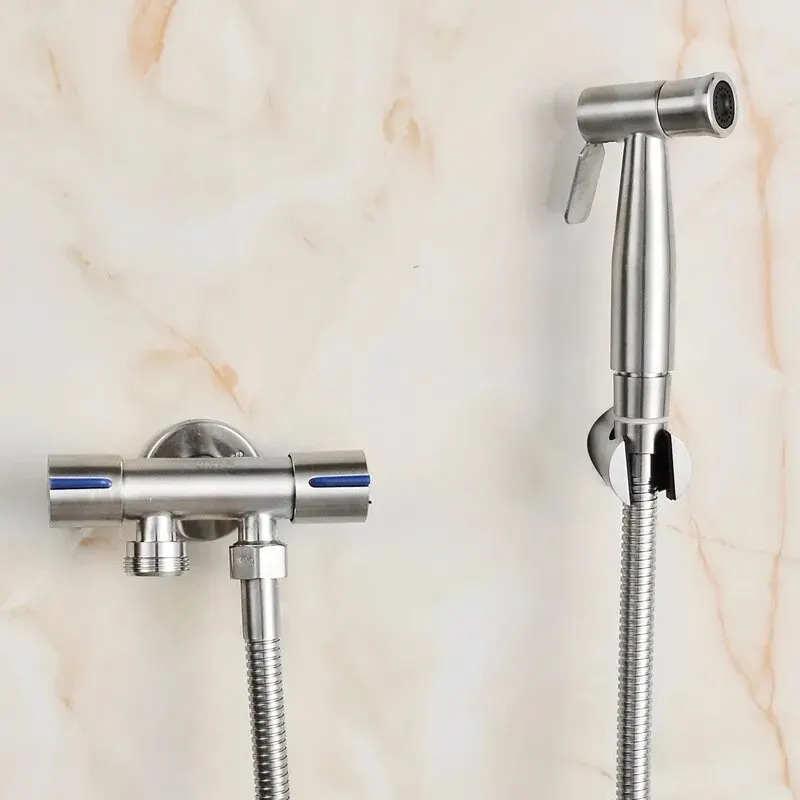 Handheld Bidet Sprayer Bathroom Toilet Bidet Sprayer Set 304 Stainless Steel Two Way Faucet With 1.5M Flexible Hose Bathroom Shower Head Set