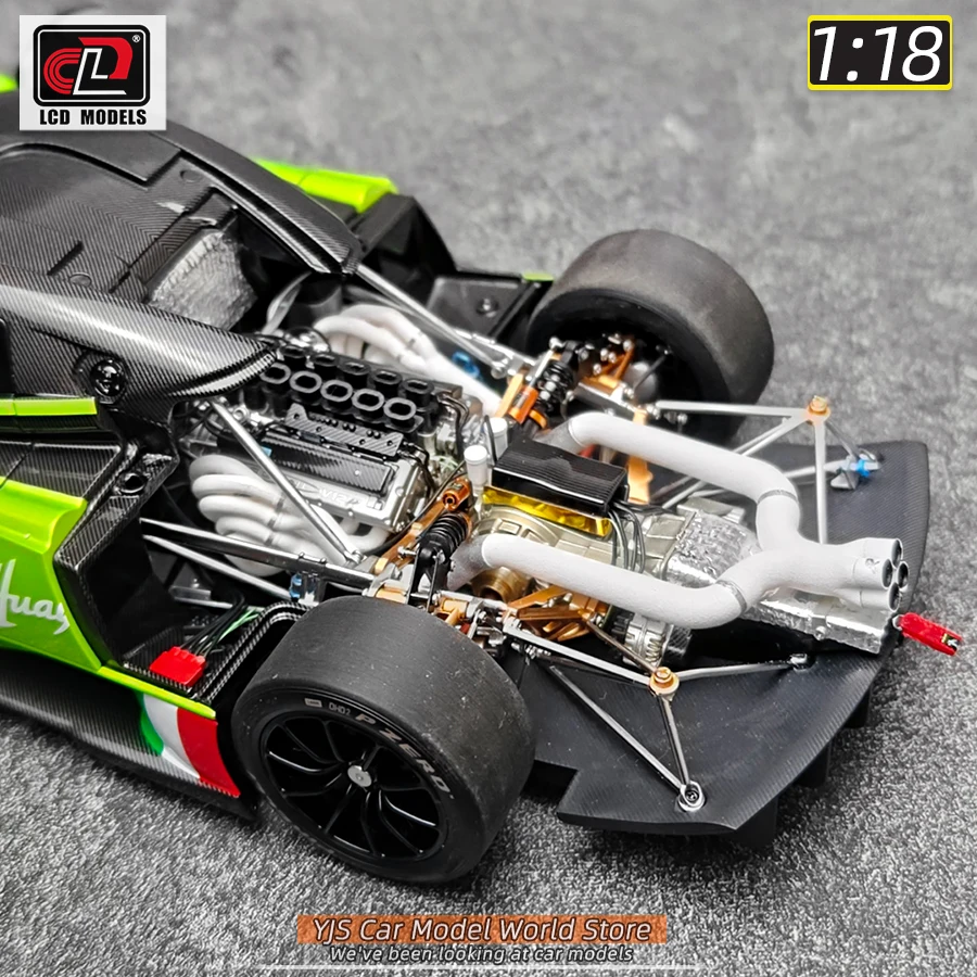LCDMODELS　1/18　ウアイラR LCD Model 1/18 scale collection Pagani Huayra R Pearl white