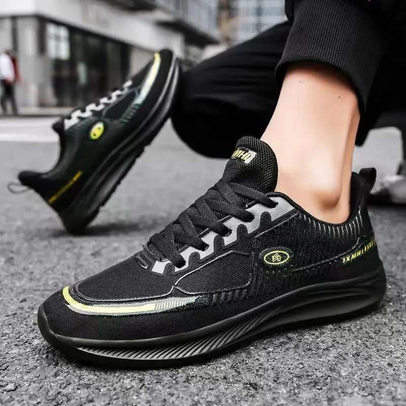 

New 2022 Summer Shoes For Men Loafers Breathable Men's Sneakers Fashion Comfortable Casual Shoe Tenis Masculin Zapatillas Hombre