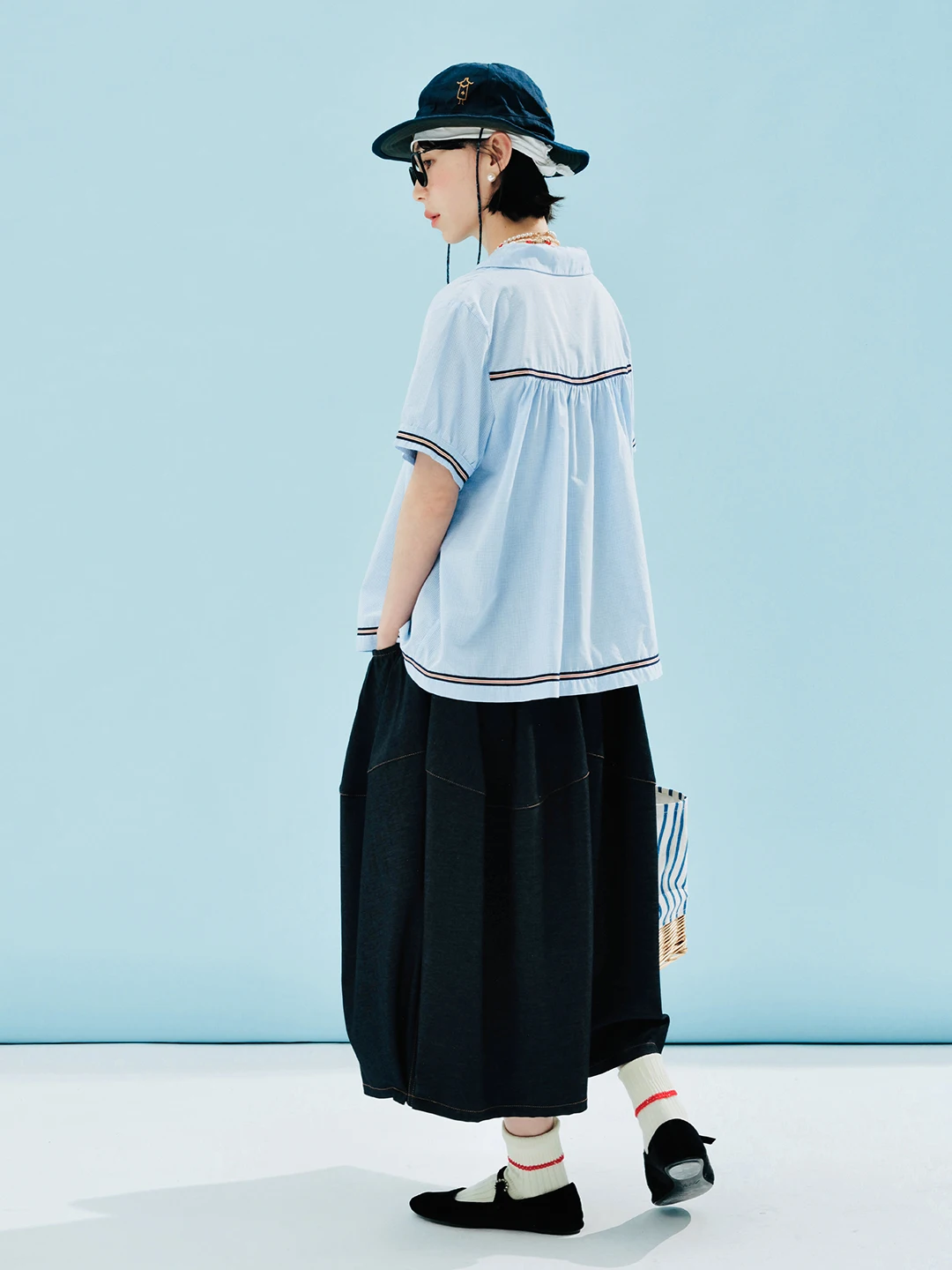 Рисунок 2 - IMAKOKONI оригинальный дизайн V-образный