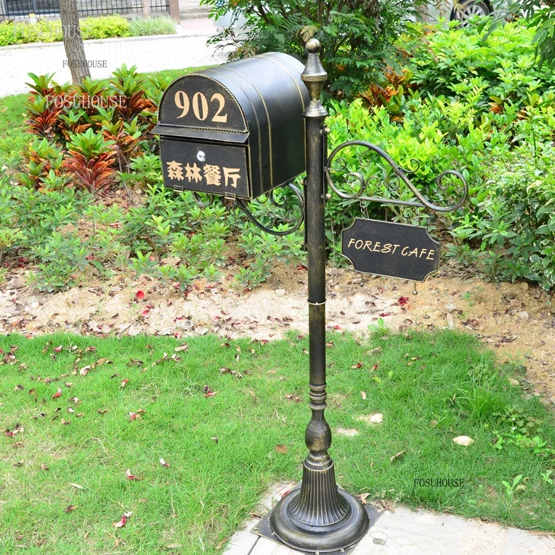 Retro European Mailboxes Outdoor Villa Community Garden Letter Box Wrought Iron Outdoor Rainproof Inbox Floor Mailbox