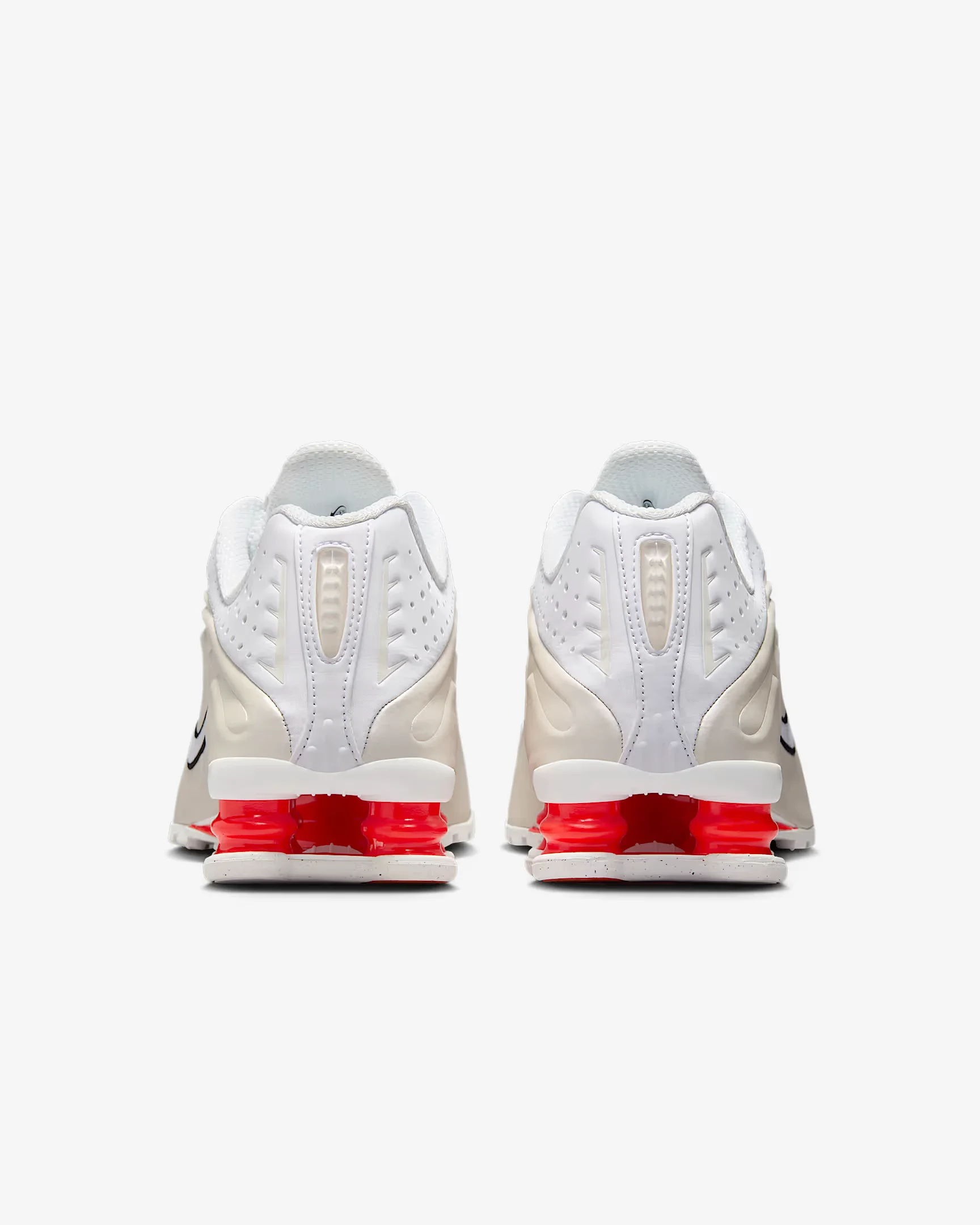 Nike Shox R4 Features