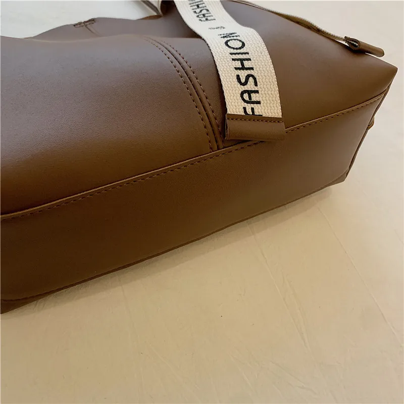 Street Fashion Women's Bag Versatile PU Leather Shoulder Bag with Scarf Stylish Tote Bag Large Capacity Handbag Women Daily Use