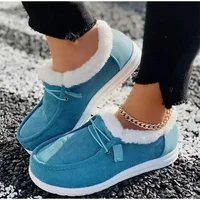 Stylische Slipper