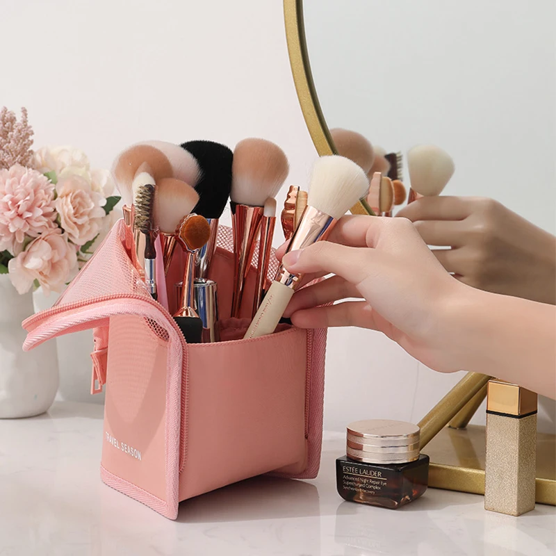

Travel Makeup Bag Brush Organizer High Capacity Portable Stand Up Waterproof Makeup Brush Holder with Zipper Divider storage bag
