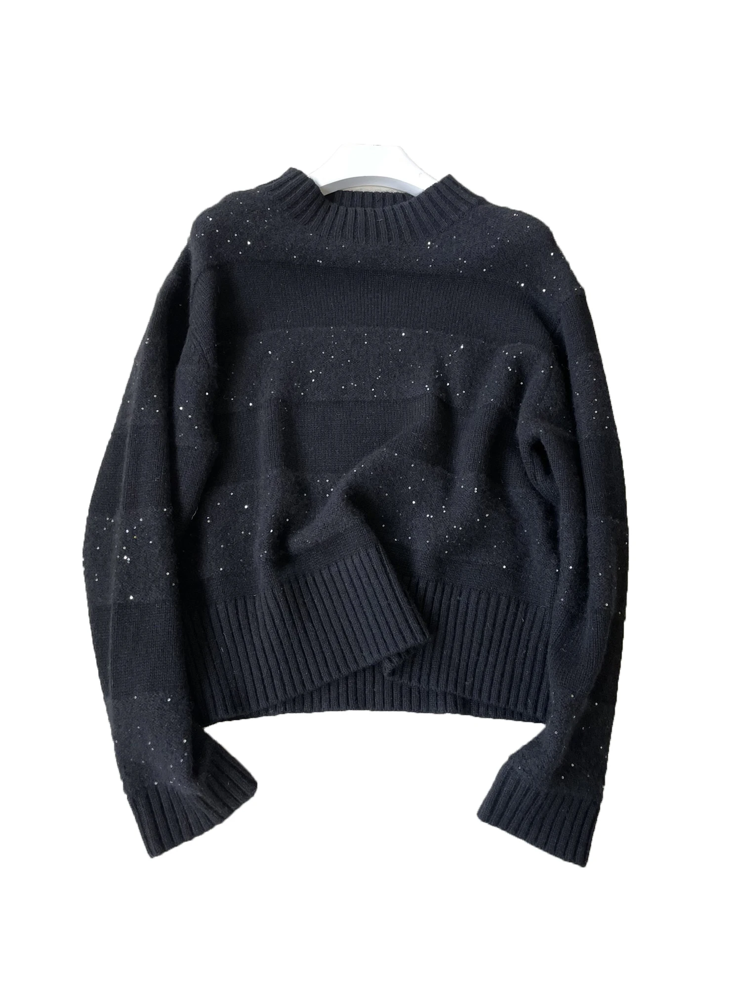 

Black round neck sweater fashionable personality simple comfortable and versatile 2024 fall and winter new 1207