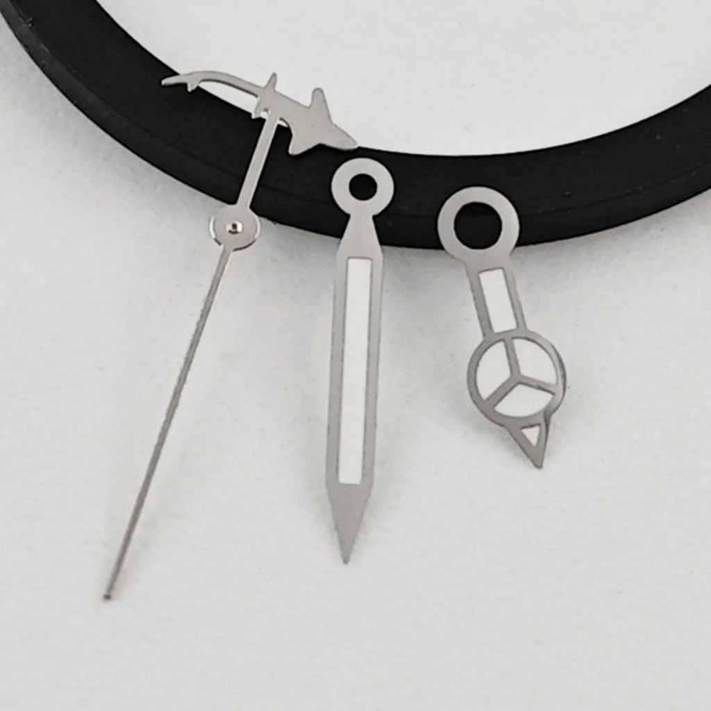 Green Luminous Shark Design Watch Hands with Second Hand Indicator