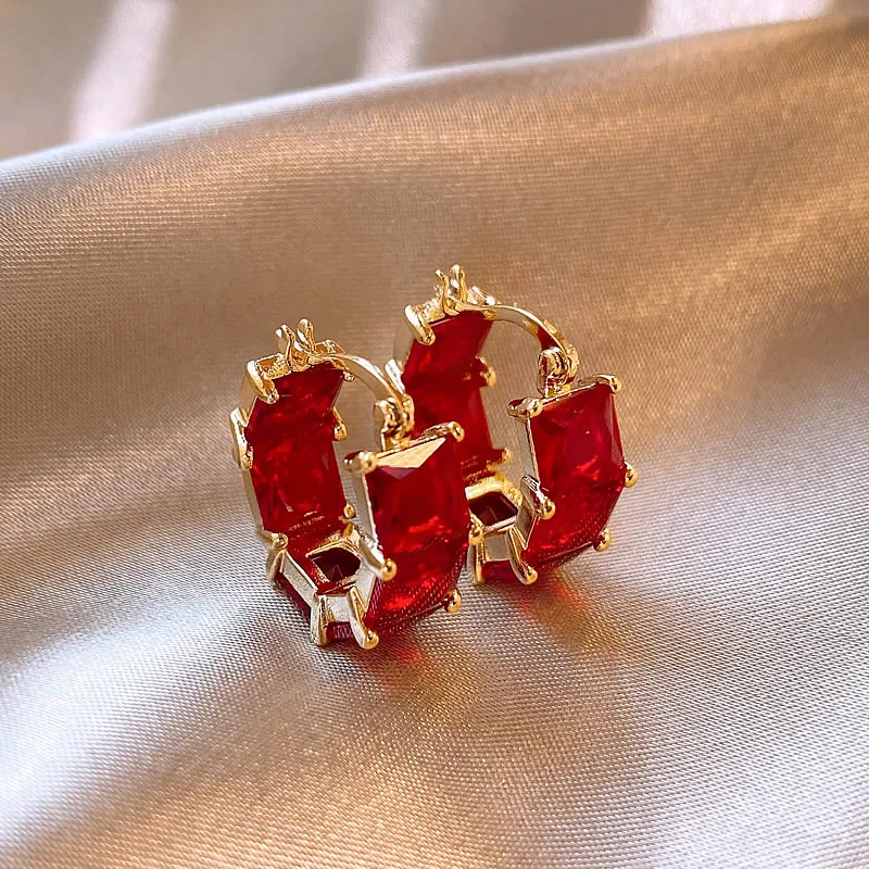 Sexy Luxuriöse Rote Quadratische Kristall-Zirkon-Metall-Kupferlegierung Creolen 2024 Neue Schmuckstücke für Damenmode-Accessoires – Detail 6