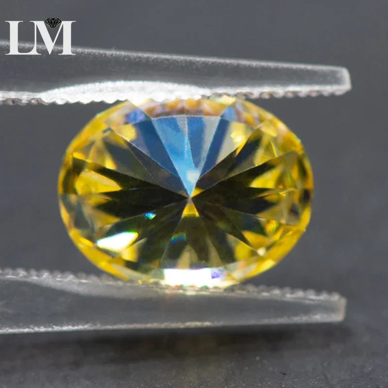 Рисунок 2 - Драгоценный камень с муассанитом