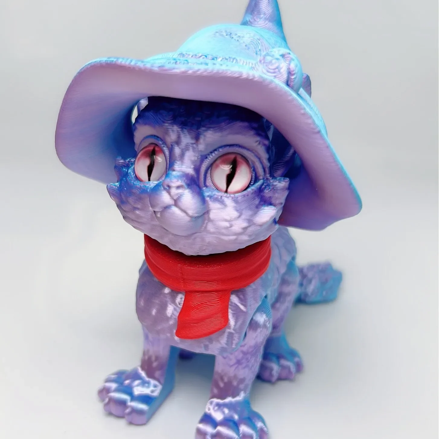 Magical 3D Printed Movable Cat Figurine with Witch Hat - Home and Office Decoration Gift
