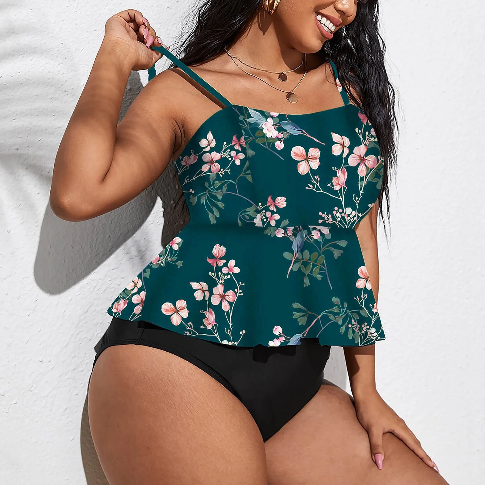 Рисунок 4 - Детальный комплект бикини с цветочным