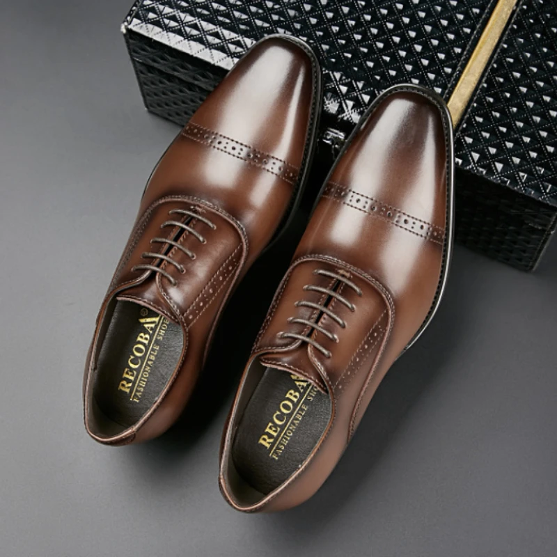 Oxford Shoes Men PU Low Heel Solid Color Carved Lace Up Business Gentleman Single Shoes Comfortable Business Dress Shoes