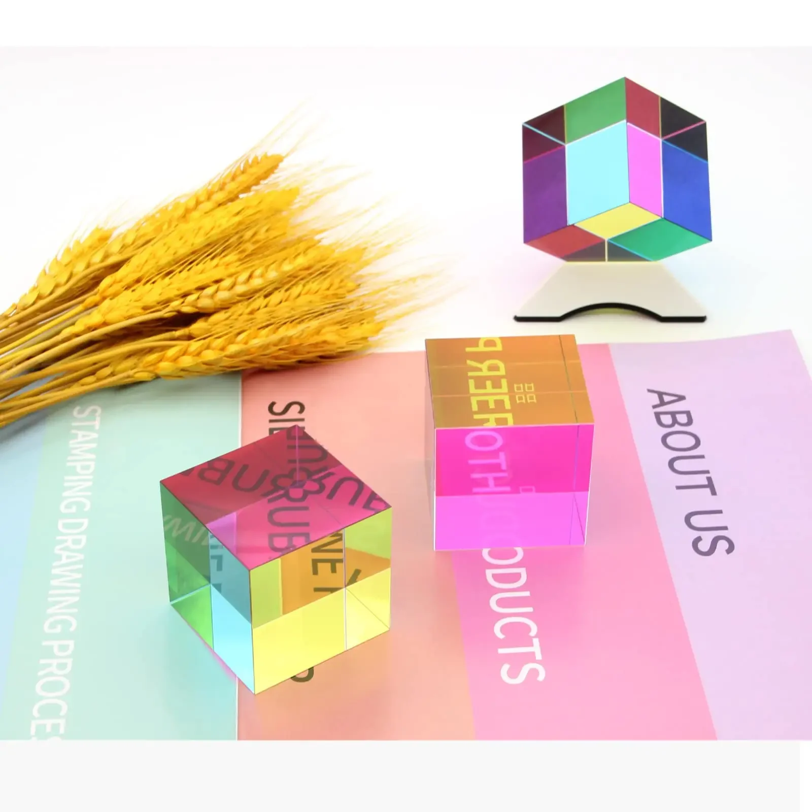 Optical prisms science magic prism cube 30 40 50 60 mm hexahedral crystal magic cmy cube 3D color for photography 1pcs