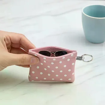 Portamonete in Pelle PU a Pois Sottile e Portatile con Portachiavi Integrato, Contiene Monete, Rossetti e Piccoli Oggetti Essenziali