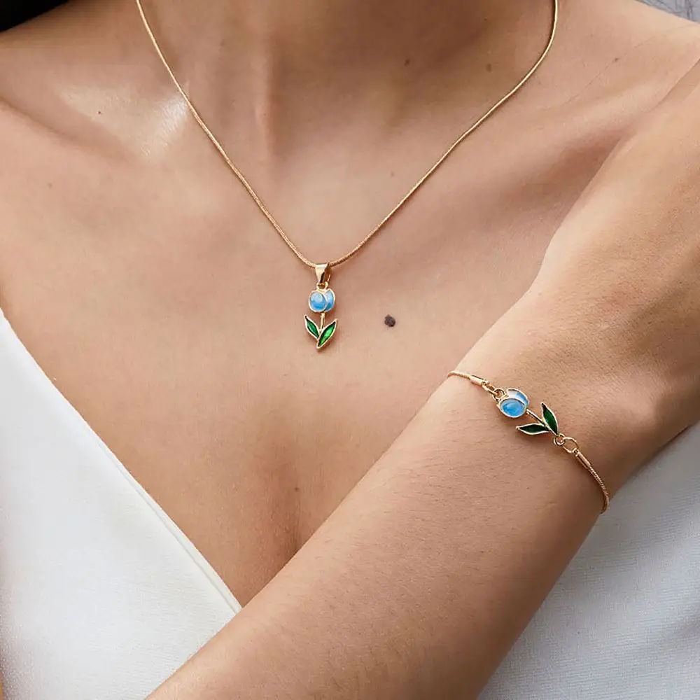 

Tulip Necklace Temperament Jewelry Accessories Valentine's Day Gift Bracelet Niche Collarbone Chain Anniversary
