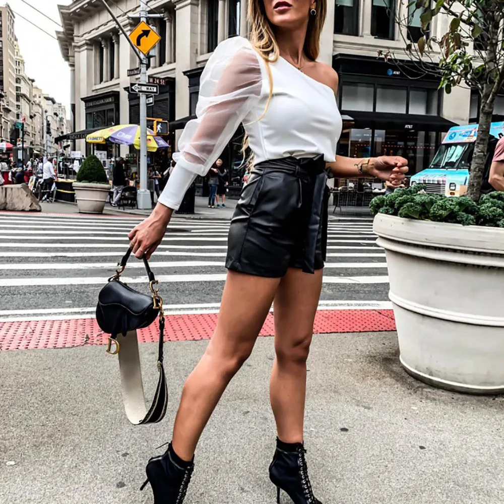 Fashion Sexy Women Gothic England Style PU High Waist Wide Leg Black Leather Shorts Bow Tie Shorts with Belt Harajuku Casual