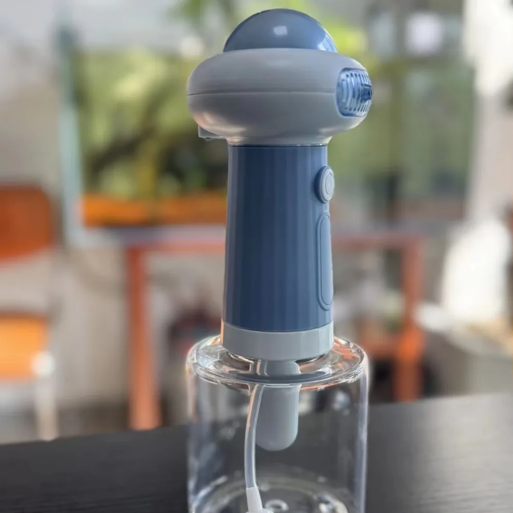 Automatic Foam Pet Bathing Machine Convenient ABS Electric Cleaning Foam Machine Easily Remove Pets Soap Dispenser Travel