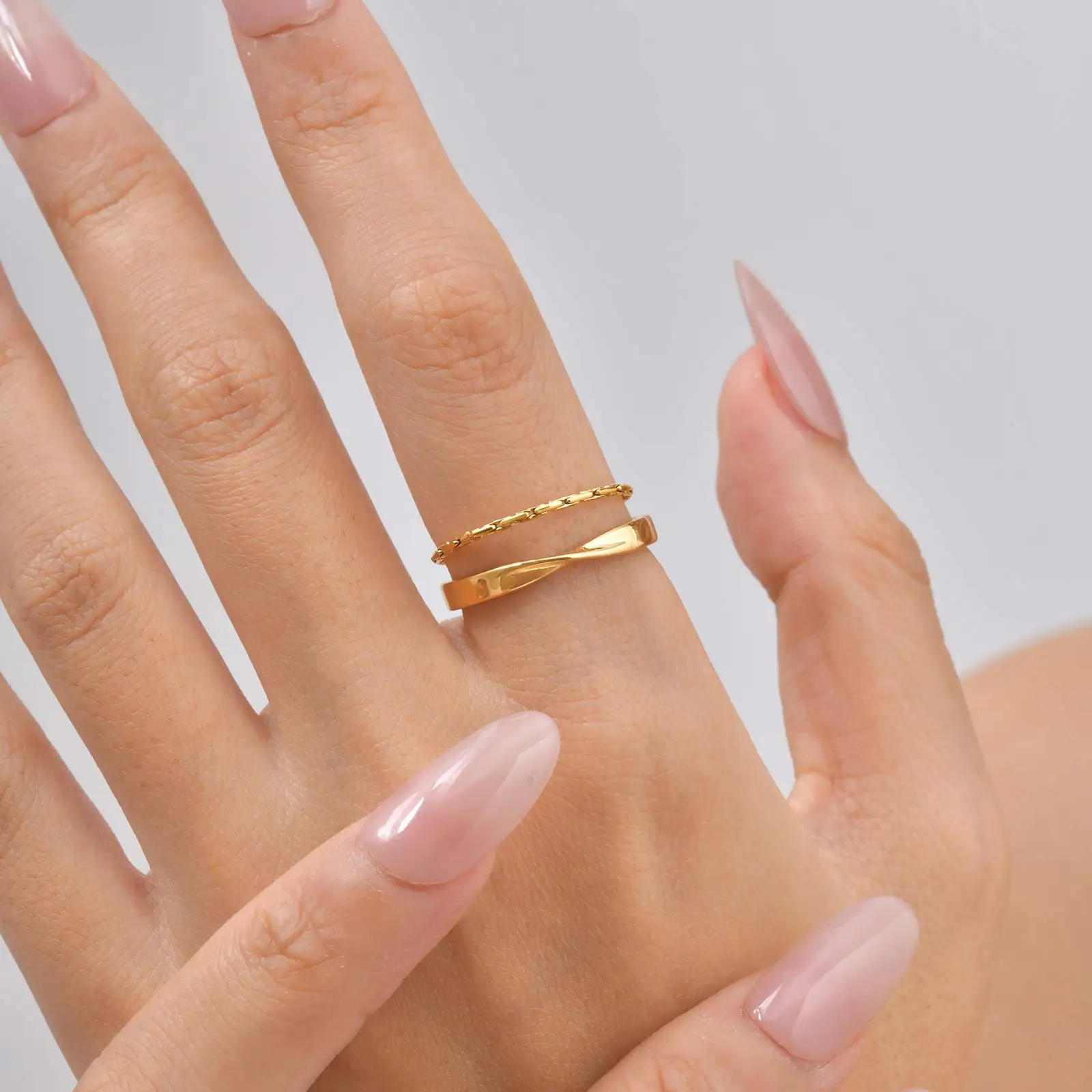 Schlichter Luxus Edelstahl 1mm/3mm Dünner Ring Exquisiter Goldfarbener Stapelbarer Fingerring Minimalistischer Feiner Schmuck für Frauen – Detail 6