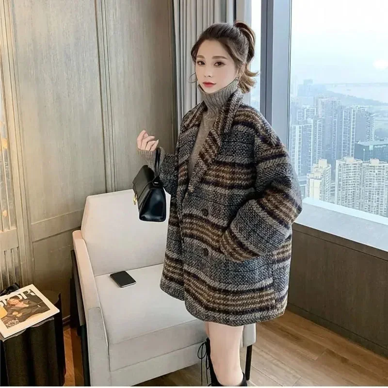 

Women Korean Thickening Plaid Jacket Tweed Vintage Loose Female Coat Slim Double Breasted Lapel Spliced Button Overcoat